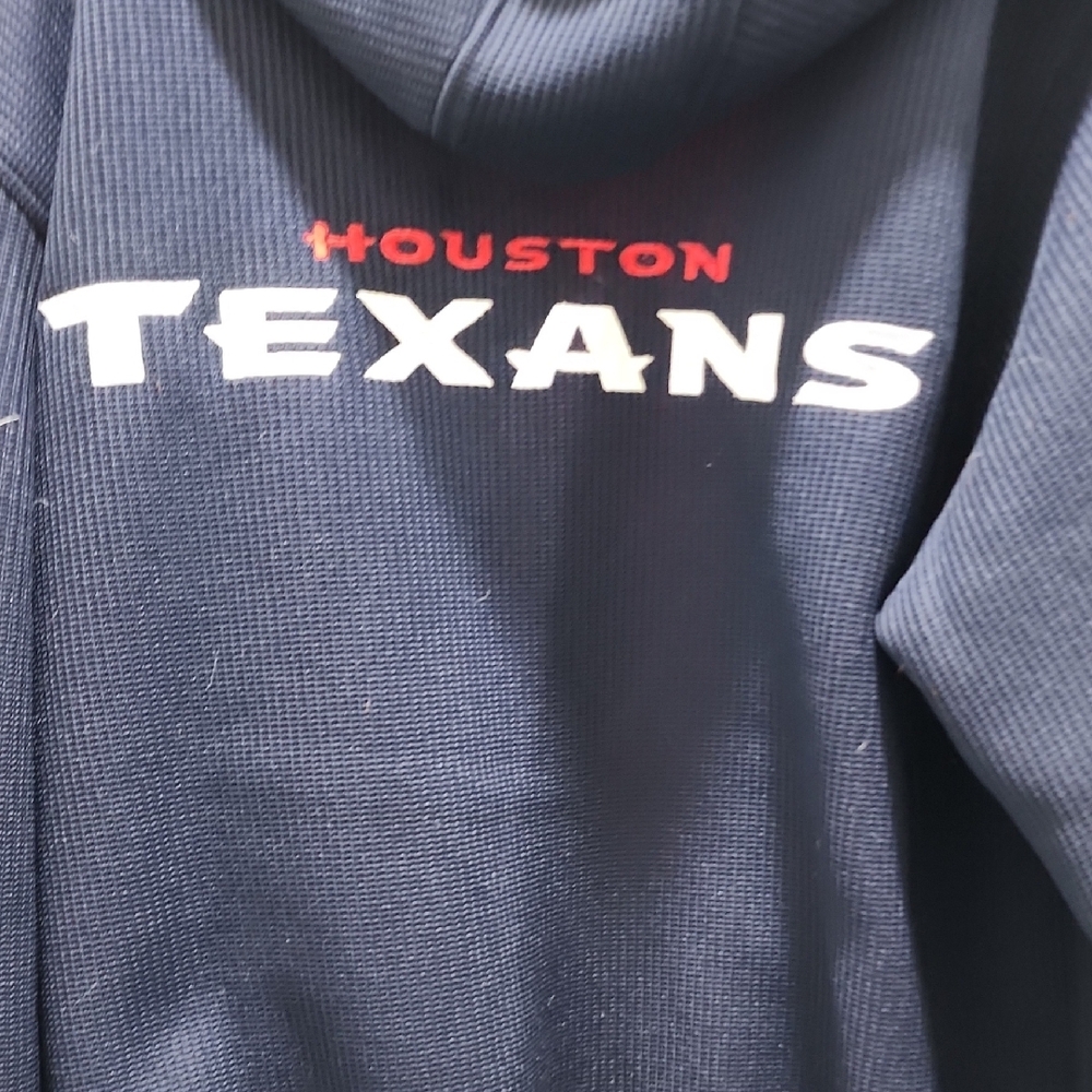 NFL Red Fleece with Logo Patch - Picture 5 of 6